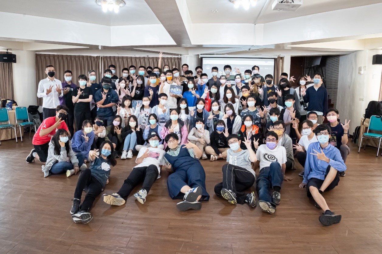 2022 年度回顧封面